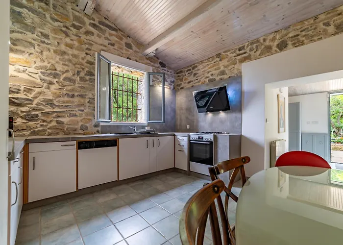 Vakantiehuis Mazet Pierre De Vers - Des Olivers Nîmes