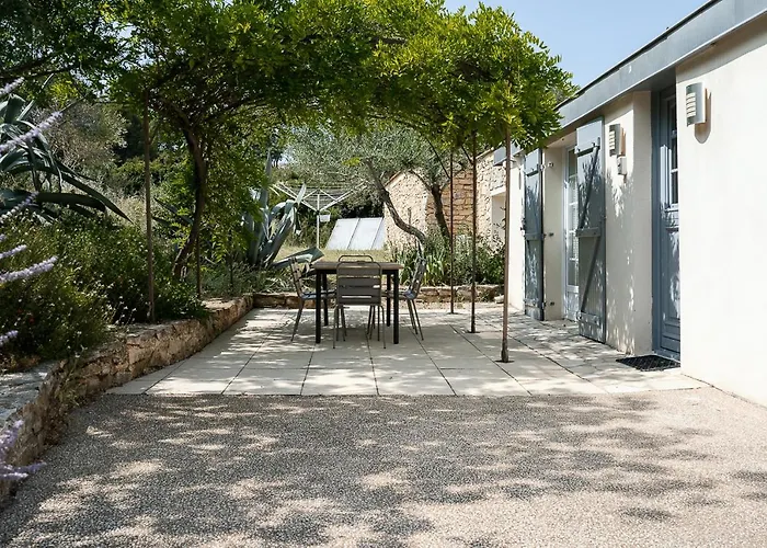 Vakantiehuis Mazet Pierre De Vers - Des Olivers Nîmes